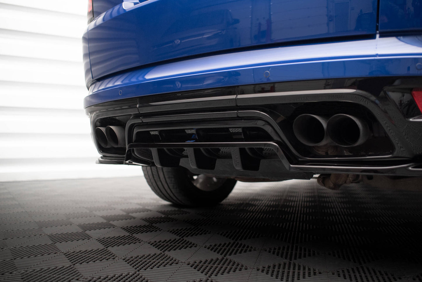 Splitter Tylny Land Rover Range Rover Sport SVR Mk2 Maxton
