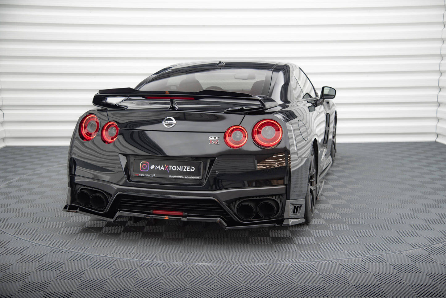 Splitter Tylny Nissan GTR R35 Facelift Maxton Design