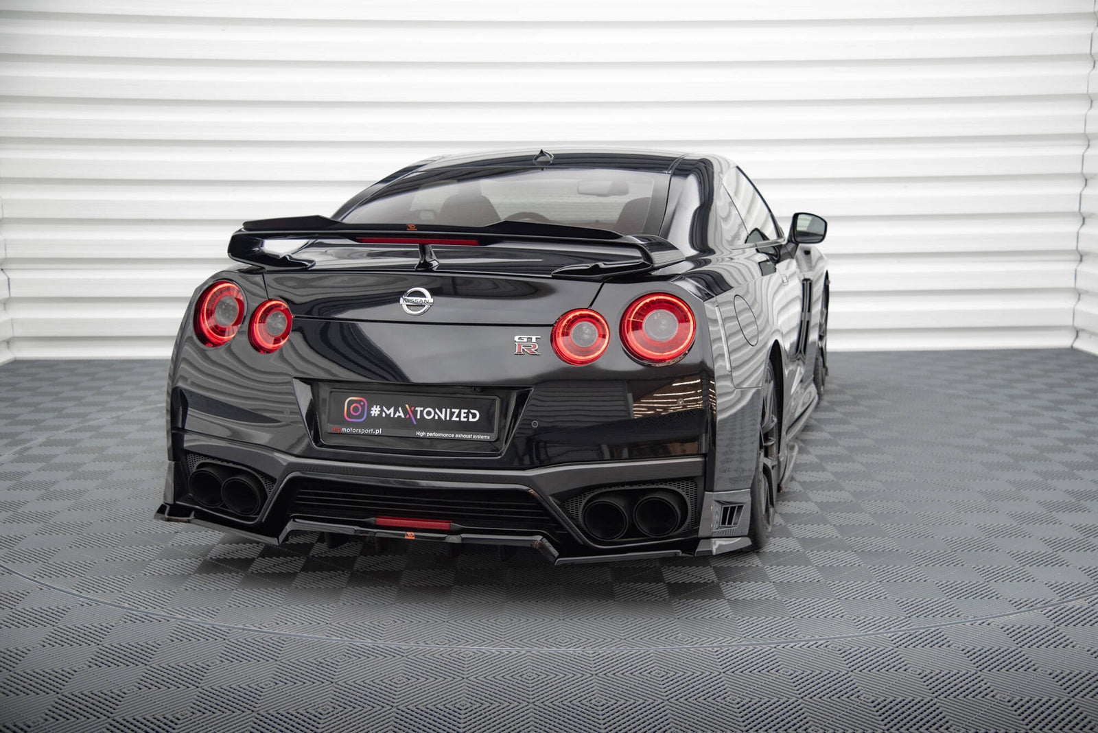 Splitter Tylny Nissan GTR R35 Facelift Maxton Design