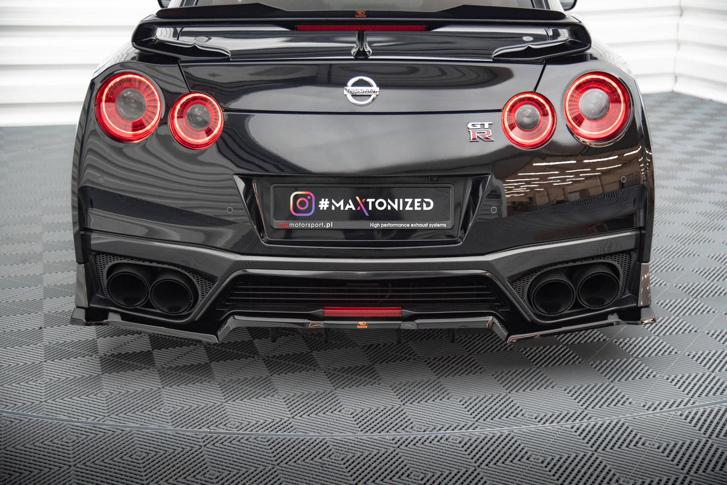 Splitter Tylny Nissan GTR R35 Facelift Maxton Design