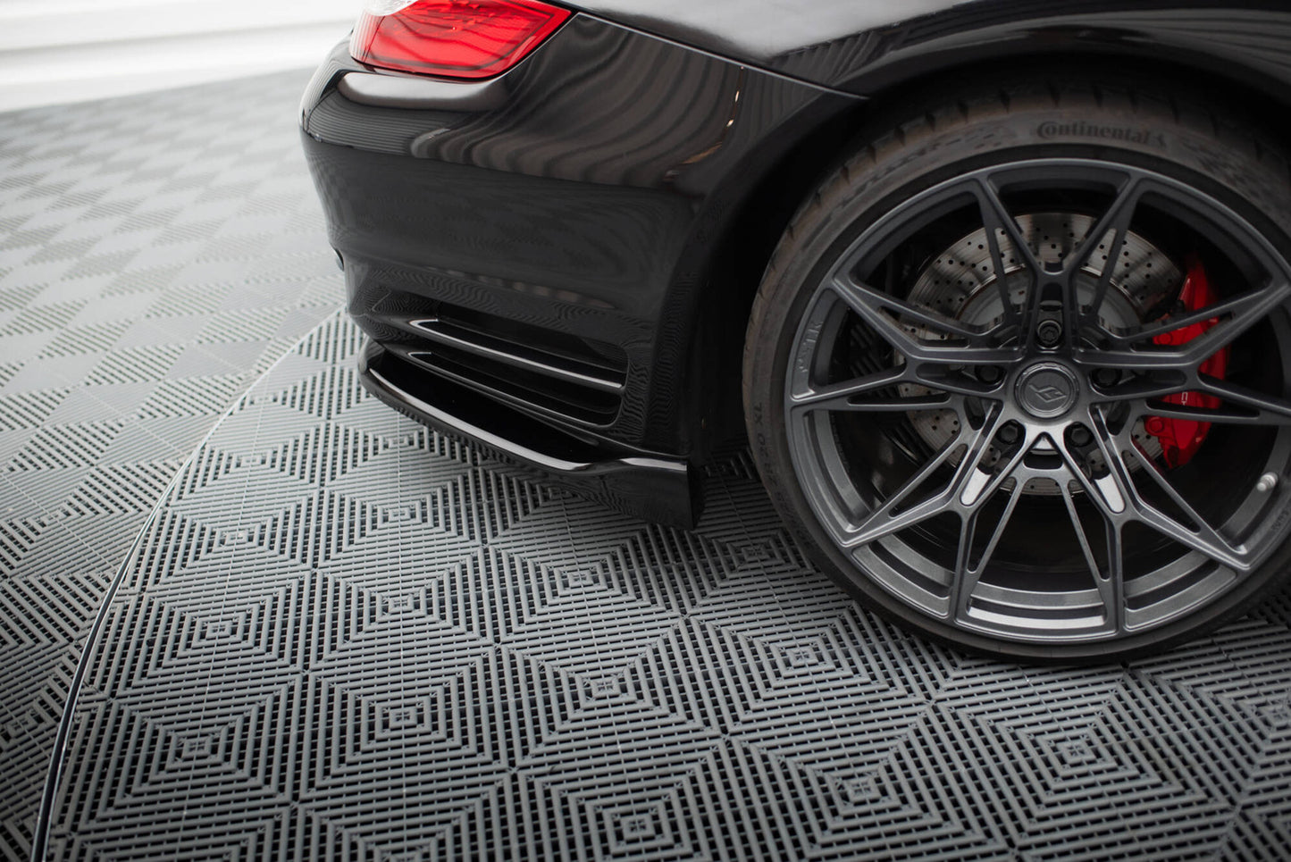 Splitter Tylny Porsche 911 Turbo 997 Maxton Design