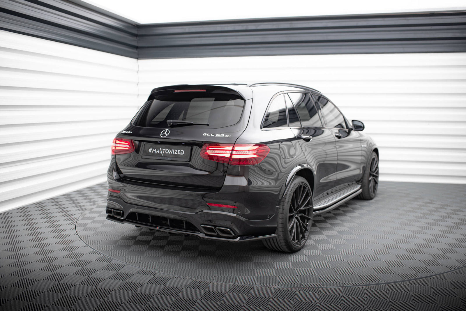 Splitter Tylny Mercedes GLC 63 SUV X253 Maxton Design