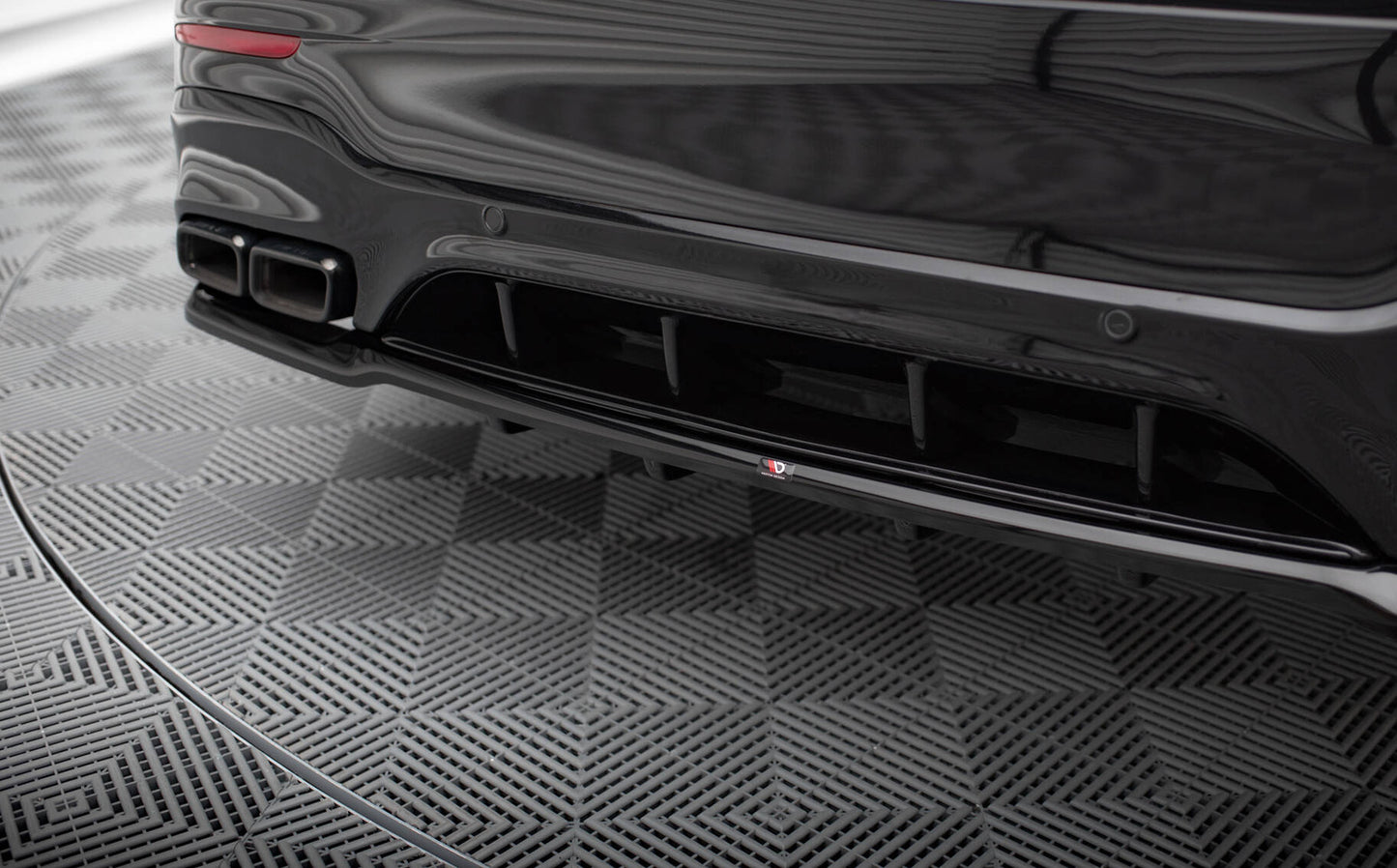 Splitter Tylny Mercedes GLC 63 SUV X253 Maxton Design