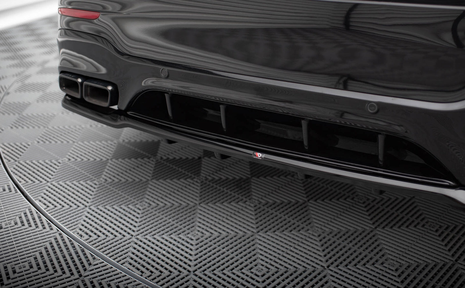 Splitter Tylny Mercedes GLC 63 SUV X253 Maxton Design