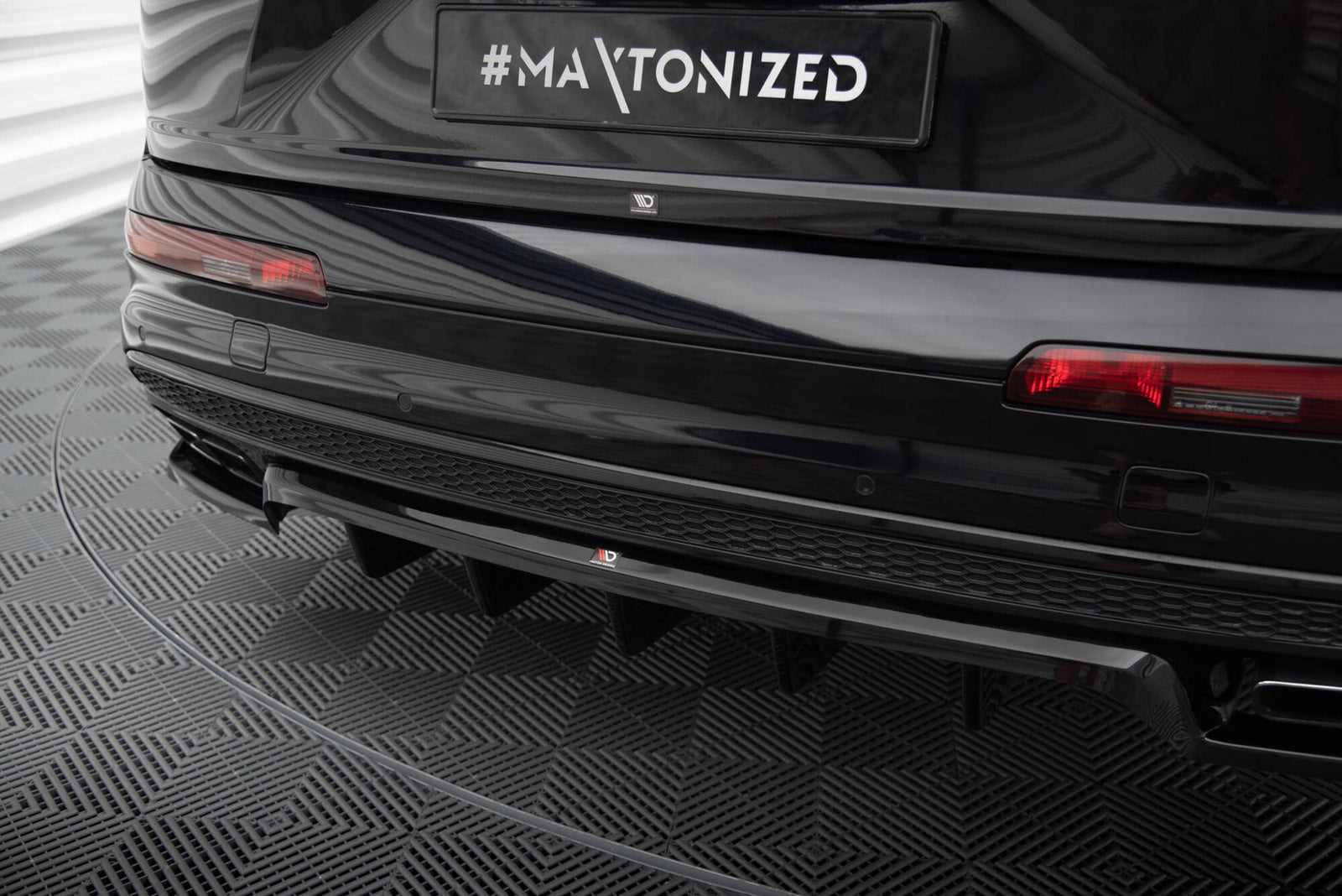 Splitter Tylny z Dyfuzorem Audi SQ7 Q7 S-Line Mk2 Maxton