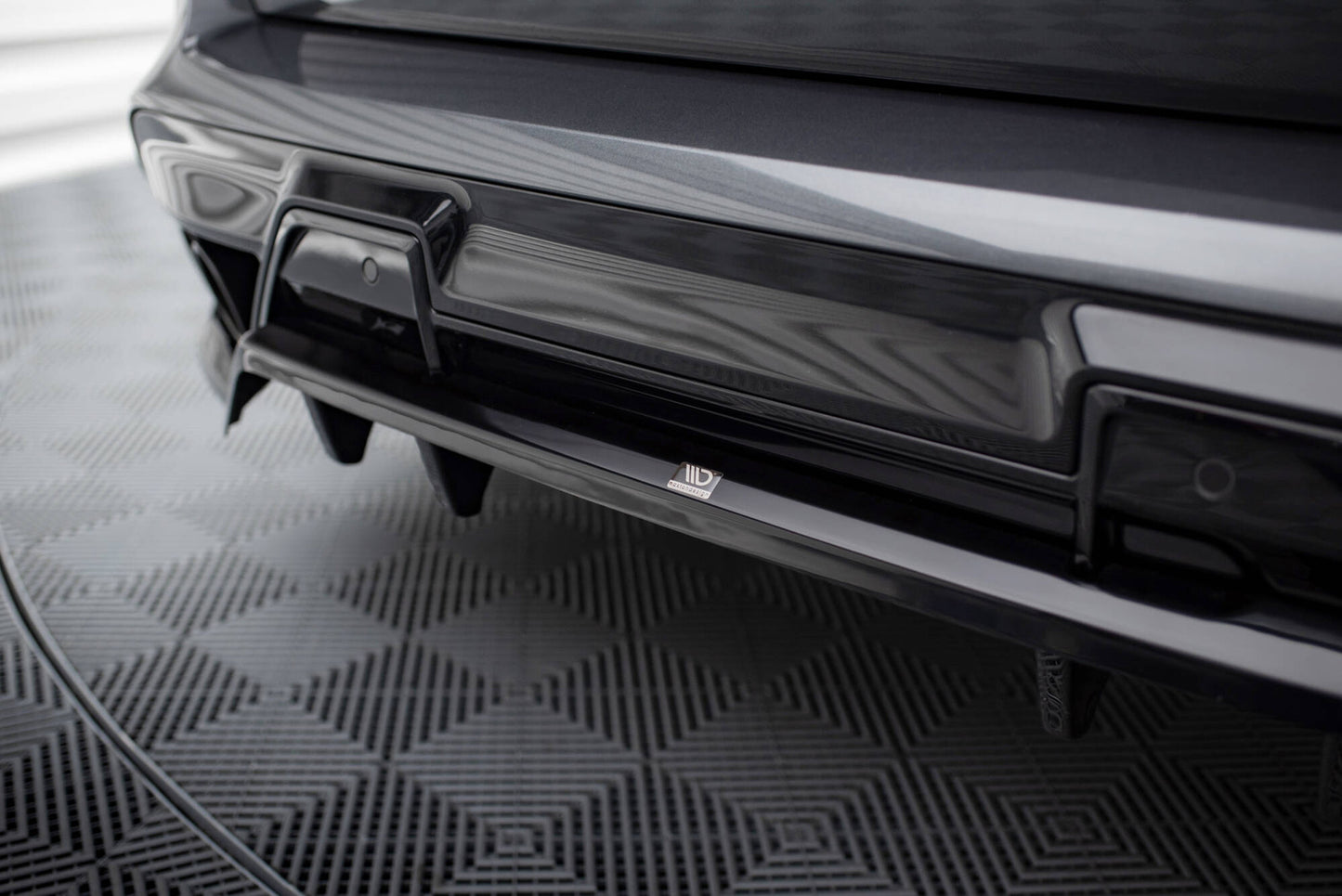 Splitter Tylny z Dyfuzorem BMW X5 M F95 Maxton Design