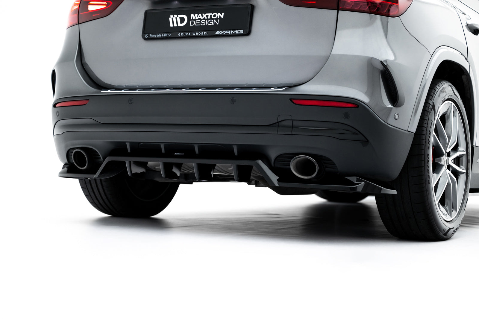 Splitter Tylny Mercedes GLA 35 AMG H247 Facelift Maxton