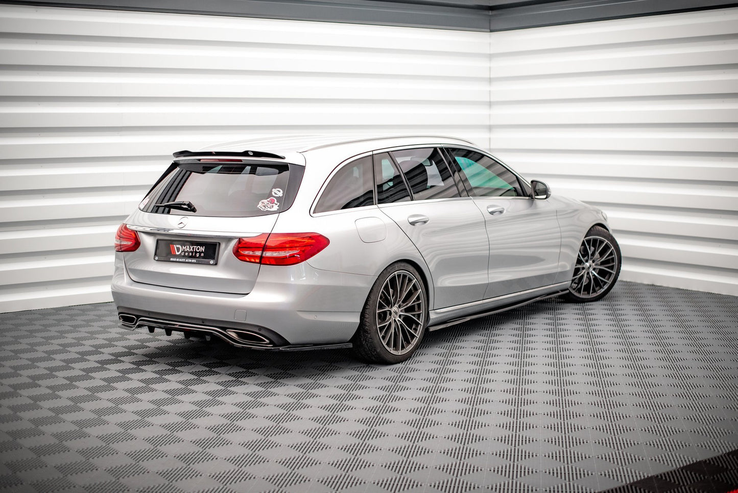 Splitter Tylny Mercedes C W205 Dyfuzor Maxton