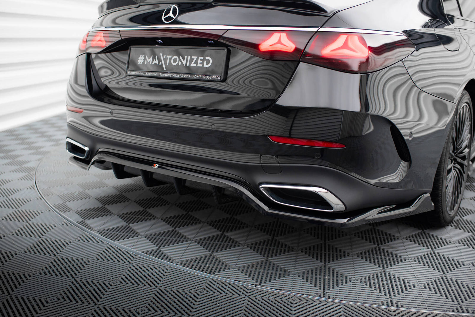 Splitter Tylny Mercedes-Benz E W214 AMG-Line Maxton Design