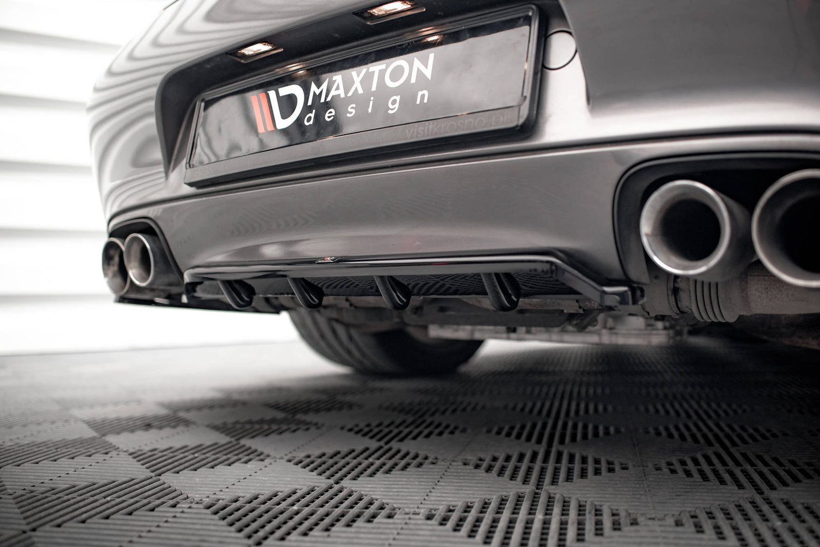 Splitter Tylny Maxton Porsche 911 Carrera 997 Facelift