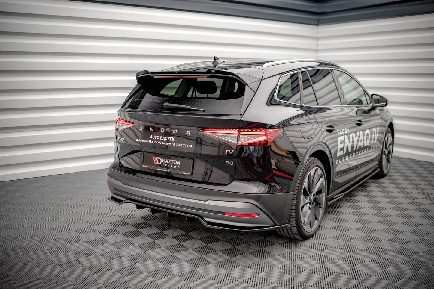 Splitter Tylny z Dyfuzorem Skoda Enyaq iV Maxton Design