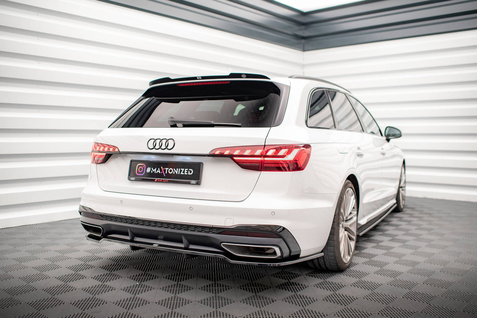 Splitter Tylny Audi A4 S-Line B9 Facelift Maxton
