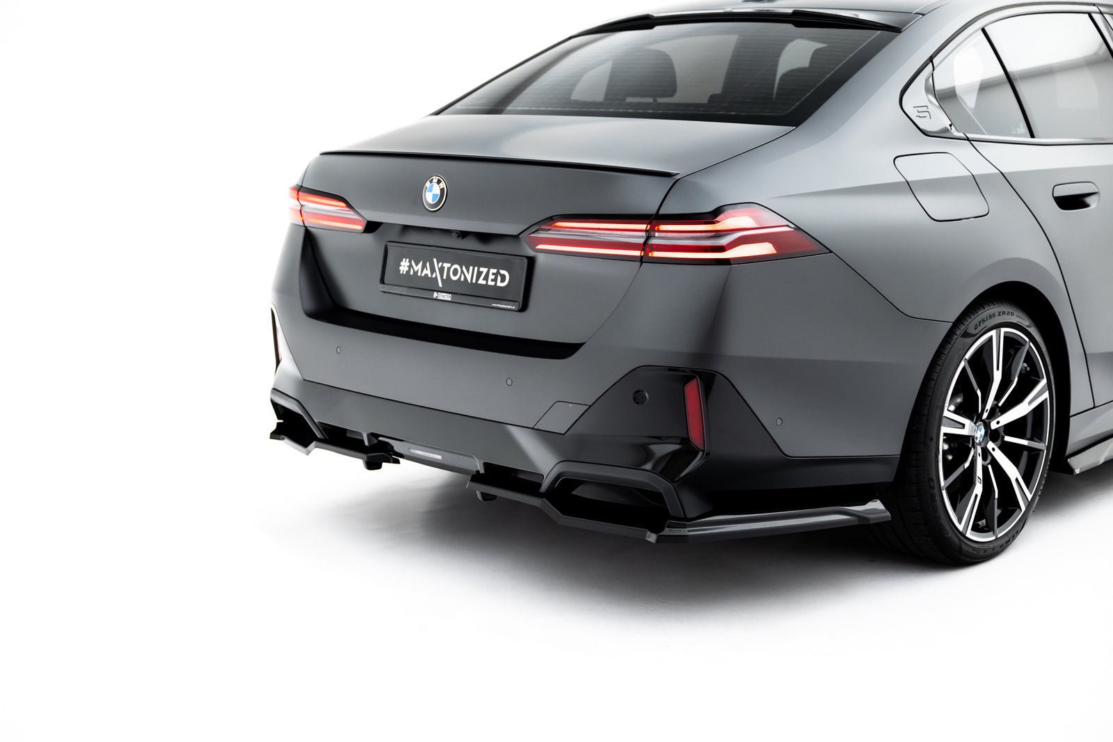 Splitter Tylny BMW 5 G60 M-Pack Maxton Design