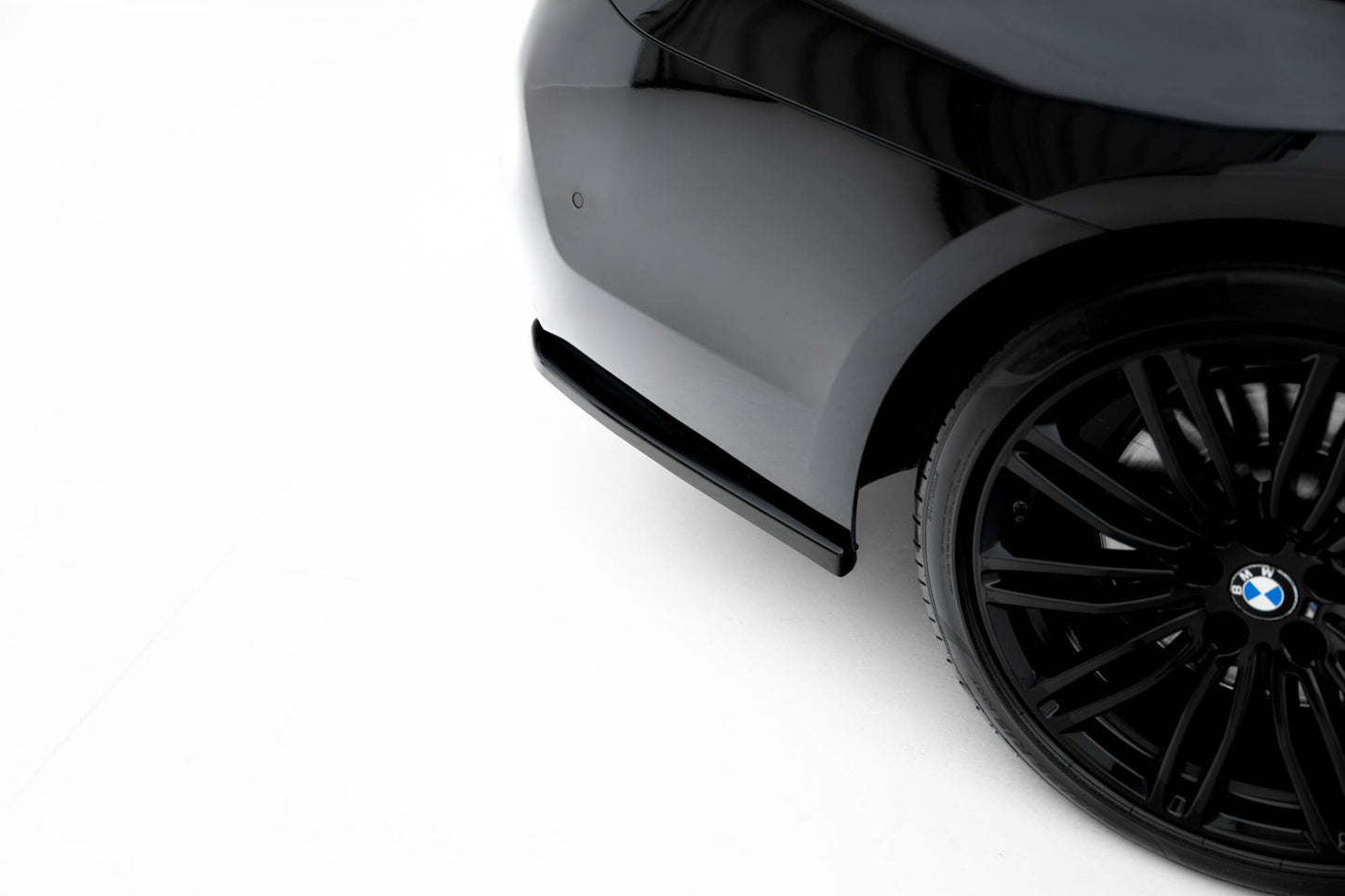 Splittery Tylne Boczne BMW M550i G30 Maxton Design
