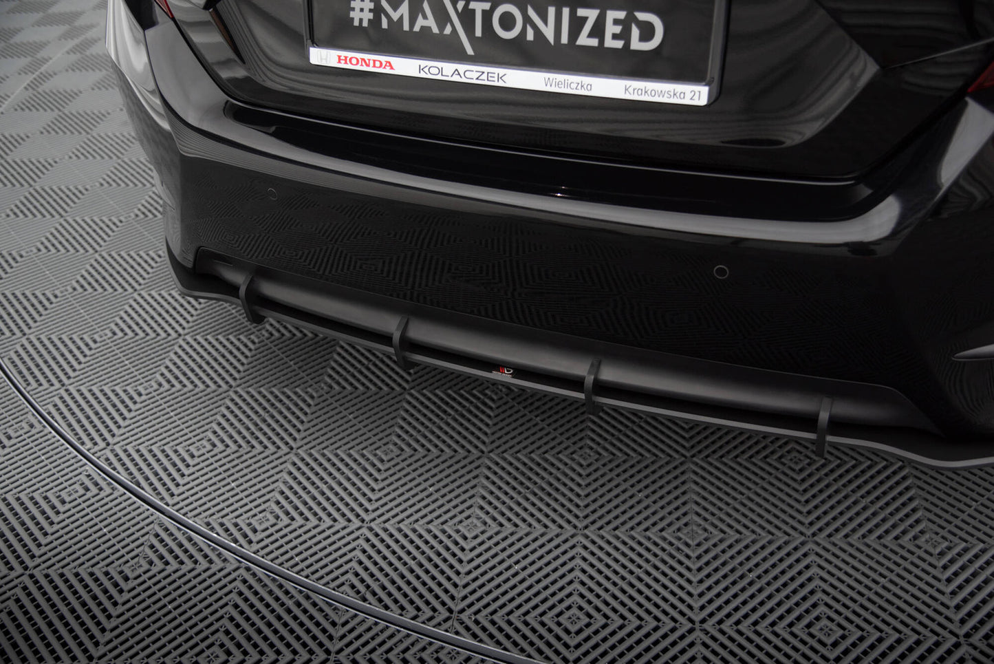Splittery Tylne Honda Civic Mk10 Street Pro + Flaps Maxton