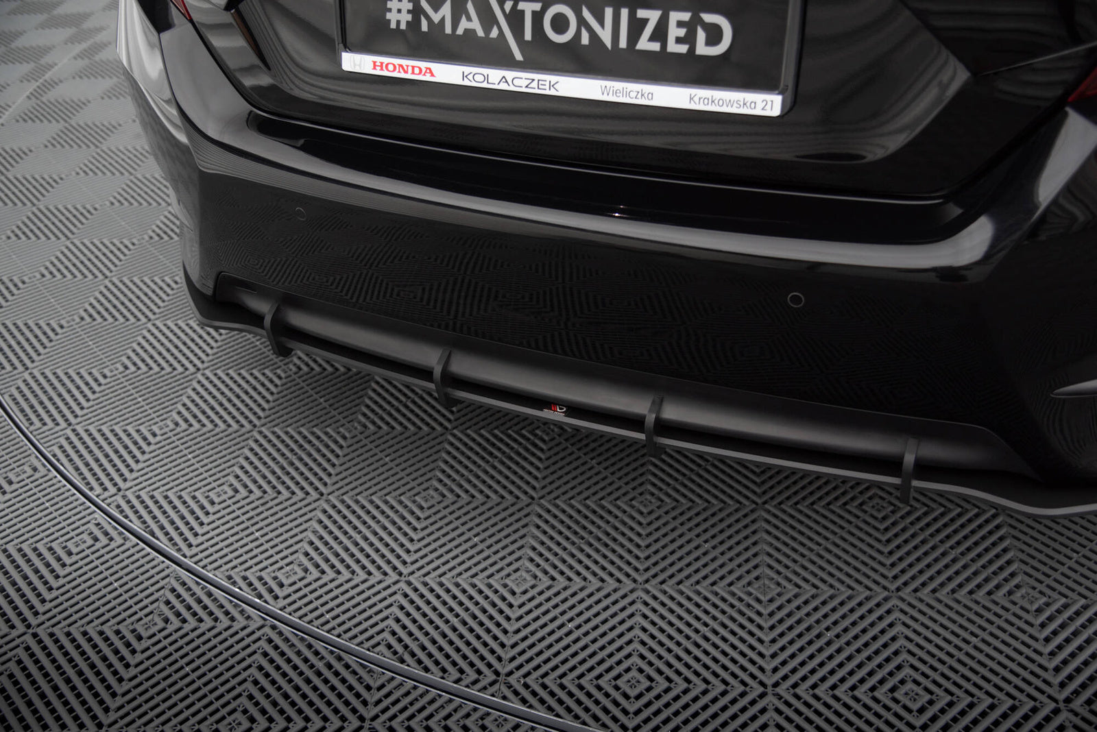 Splittery Tylne Honda Civic Mk10 Street Pro + Flaps Maxton