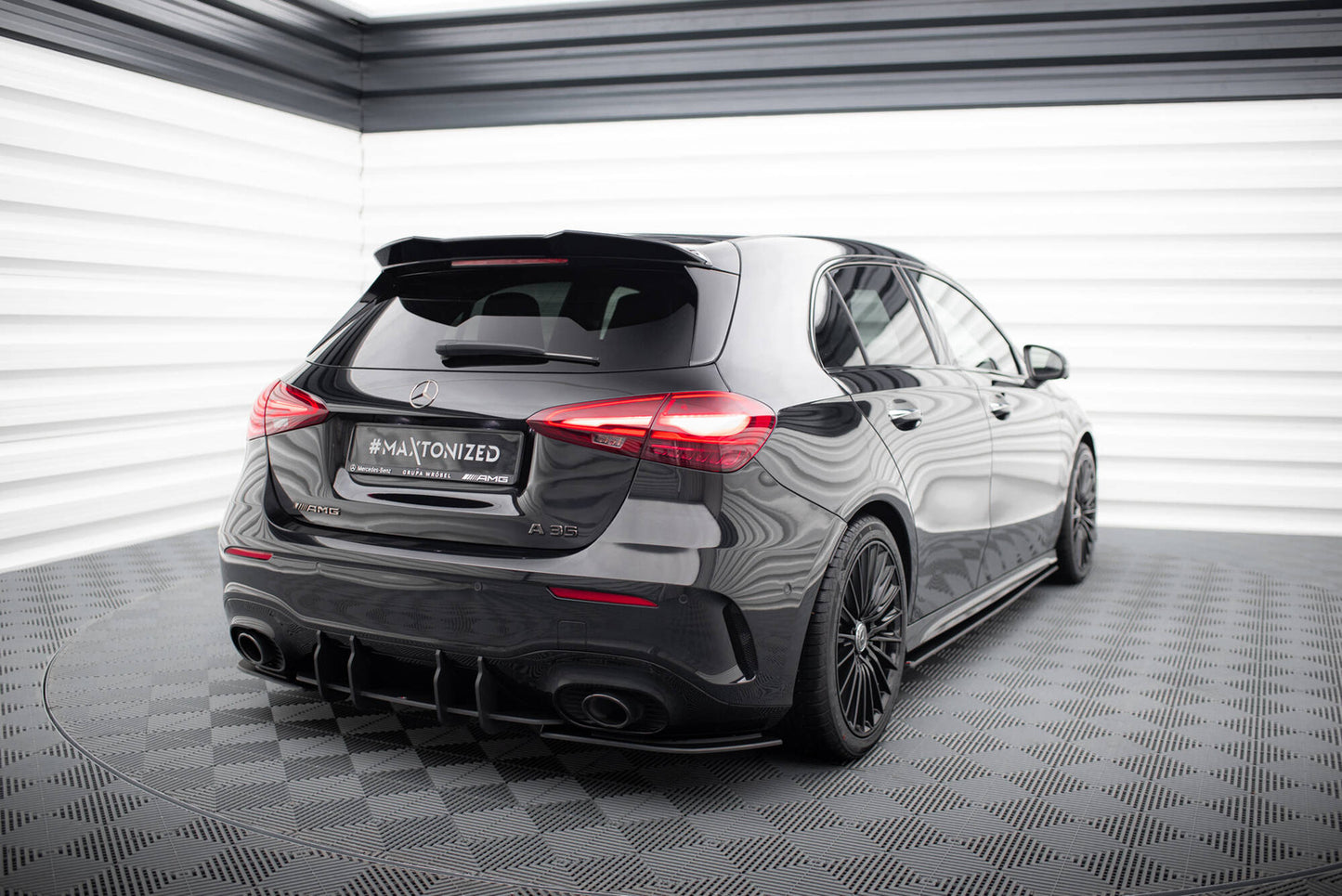Splittery Tylne Mercedes A35 AMG W177 Street Pro Maxton