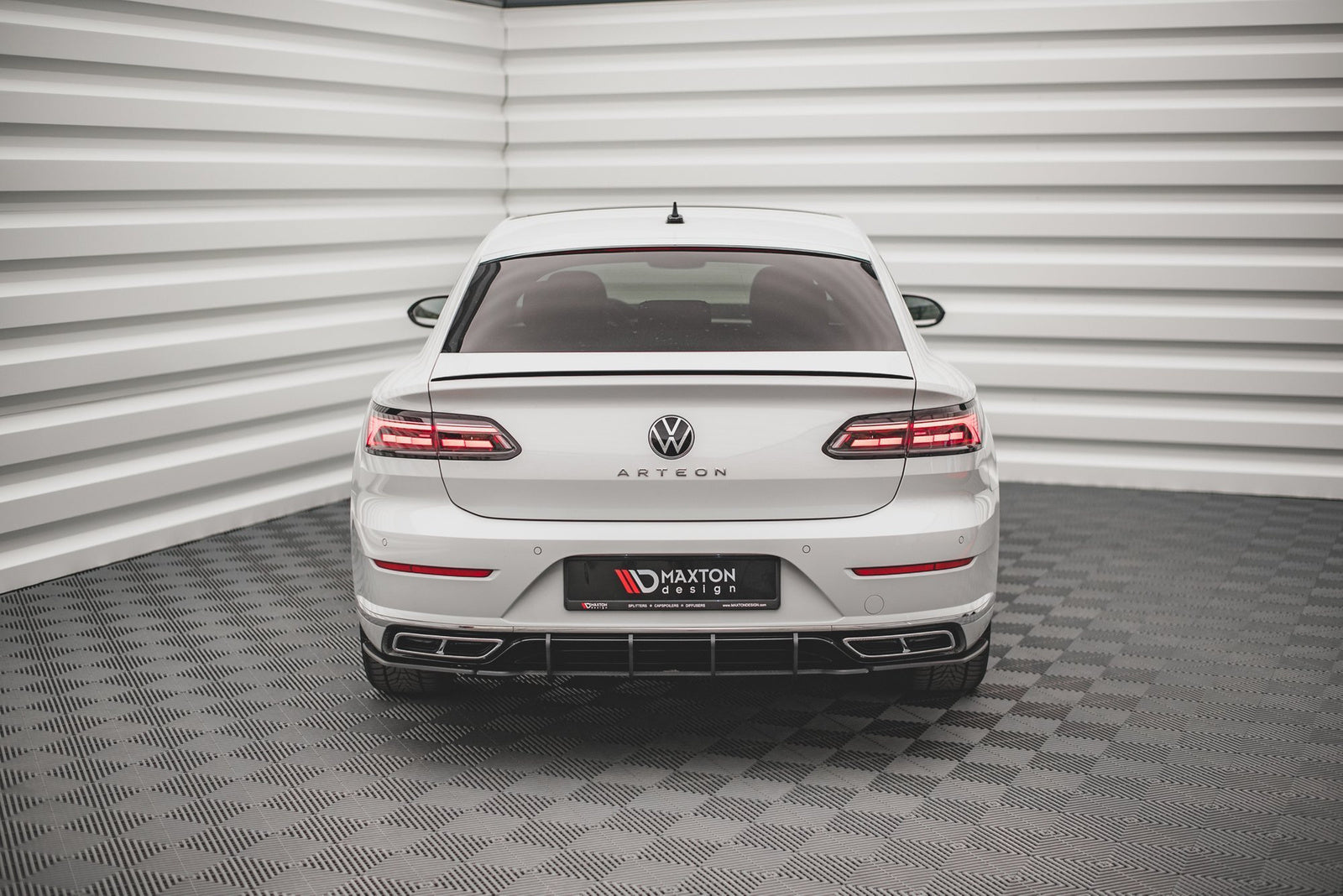 Splittery Tylne Arteon R-Line Sedan/Shooting Brake Street Pro
