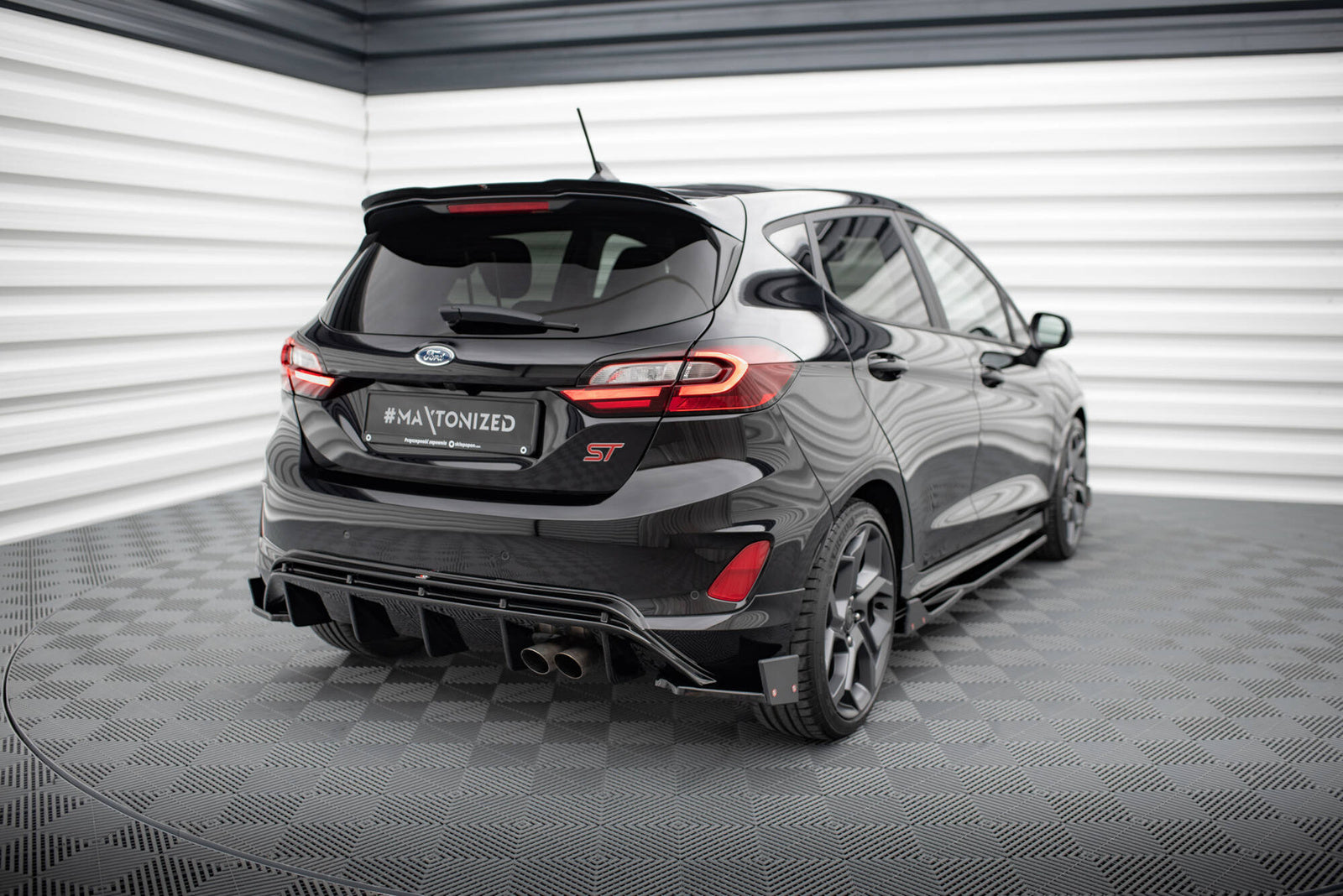 Splittery Tylne Boczne Ford Fiesta ST Mk8 Maxton Design