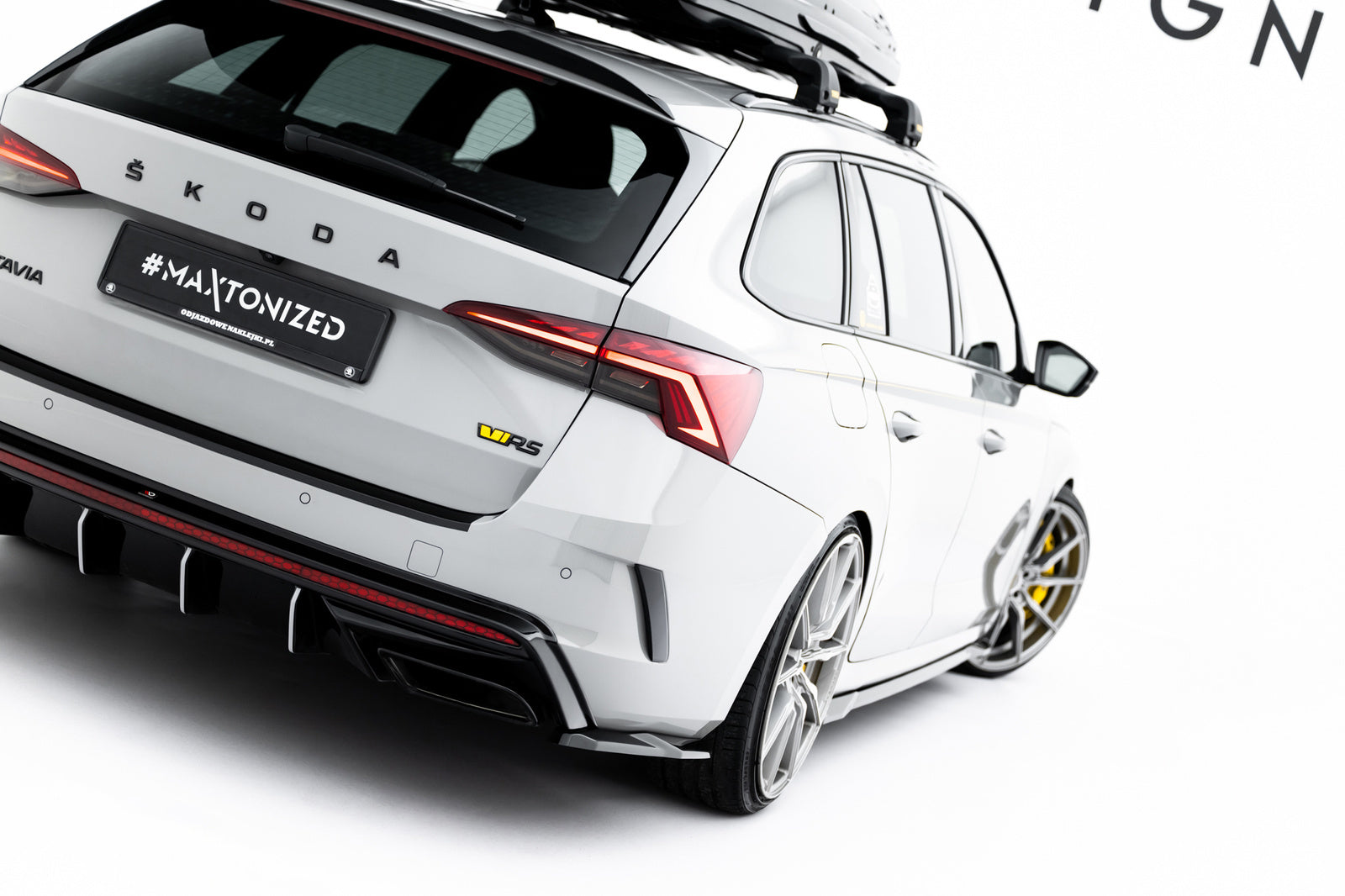 Splittery Tylne Skoda Octavia RS Mk4 Maxton Design V.7