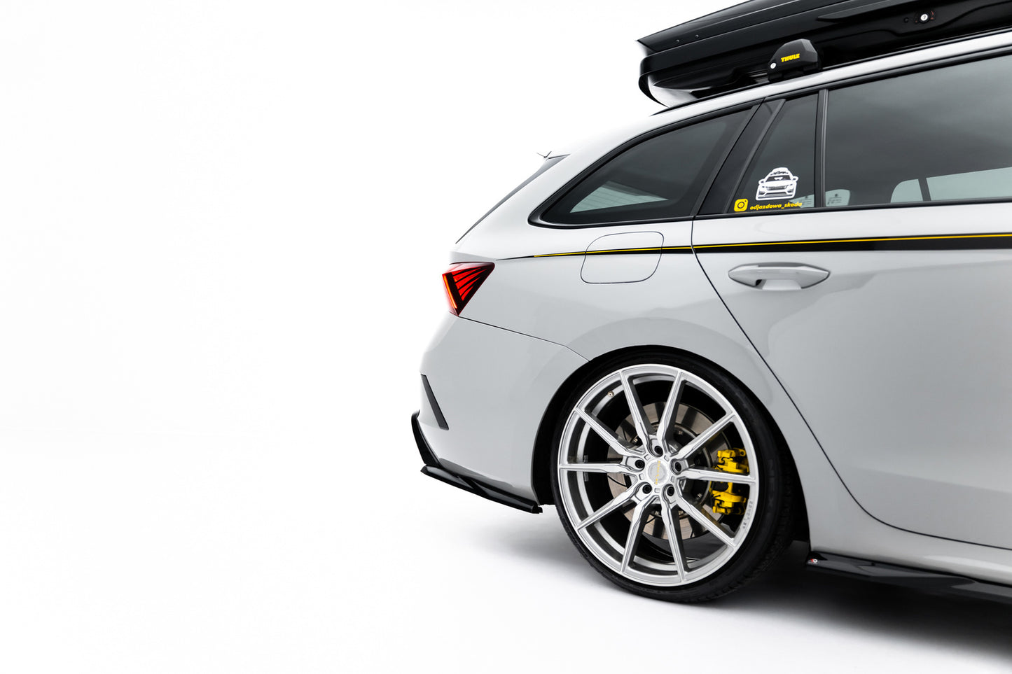 Splittery Tylne Skoda Octavia RS Mk4 Maxton Design V.7