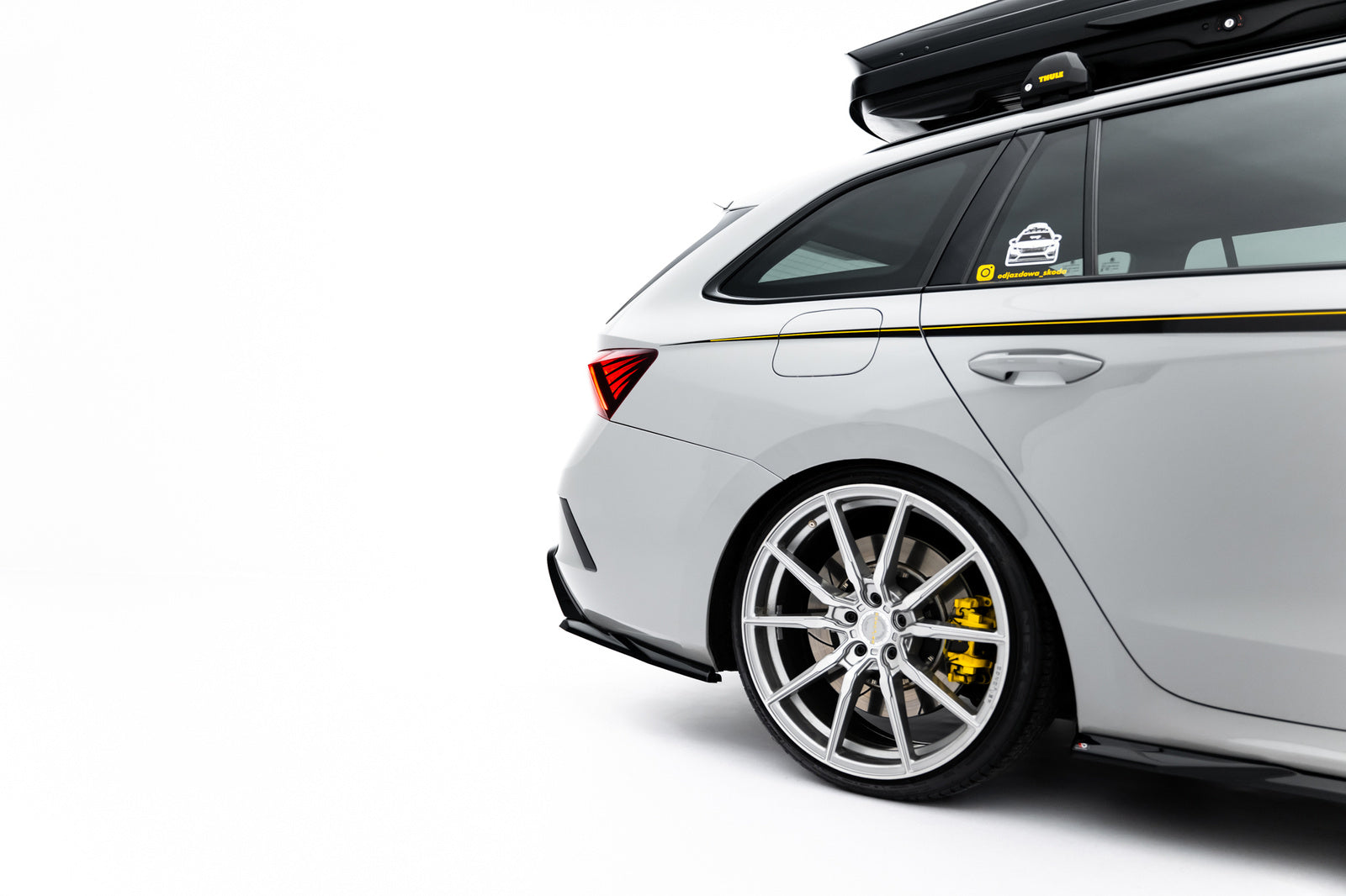 Splittery Tylne Skoda Octavia RS Mk4 Maxton Design V.7