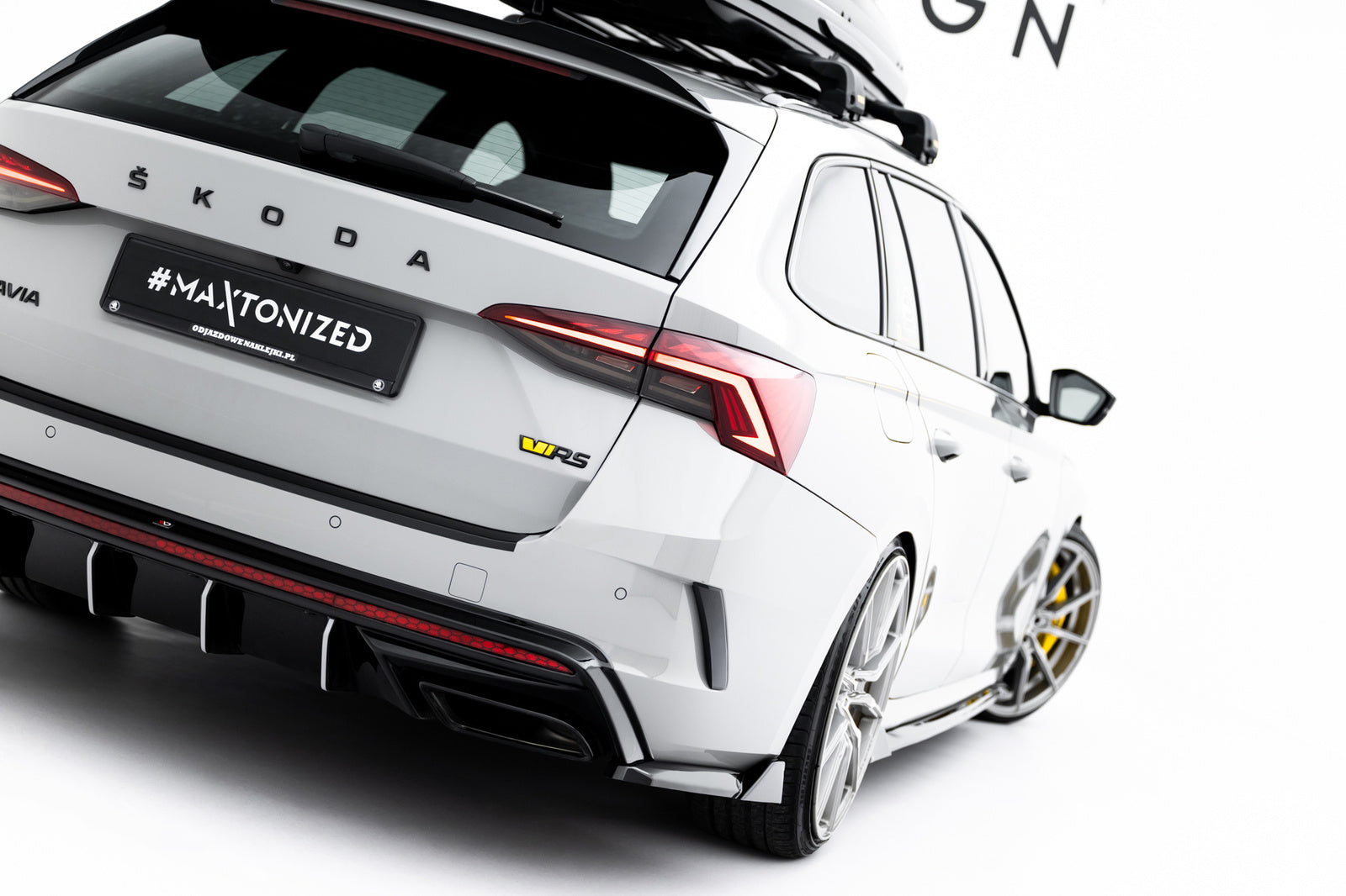 Splittery Tylne Skoda Octavia RS Mk4 Maxton Design V.8