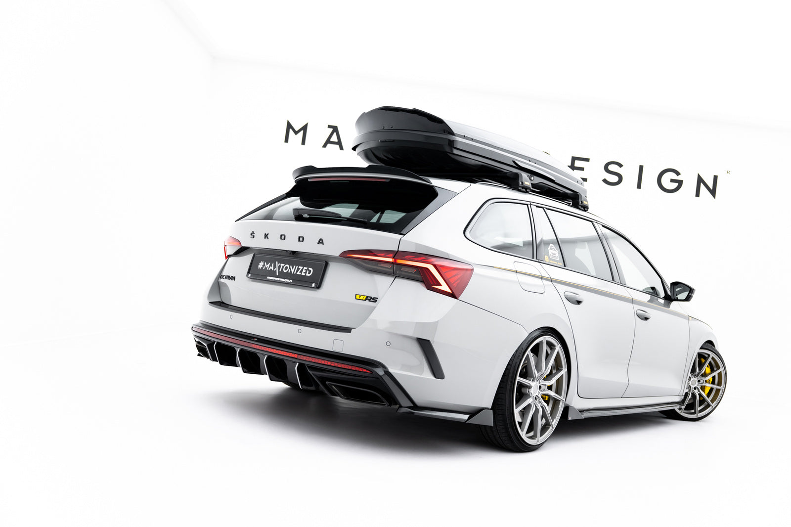 Splittery Tylne Skoda Octavia RS Mk4 Maxton Design V.8