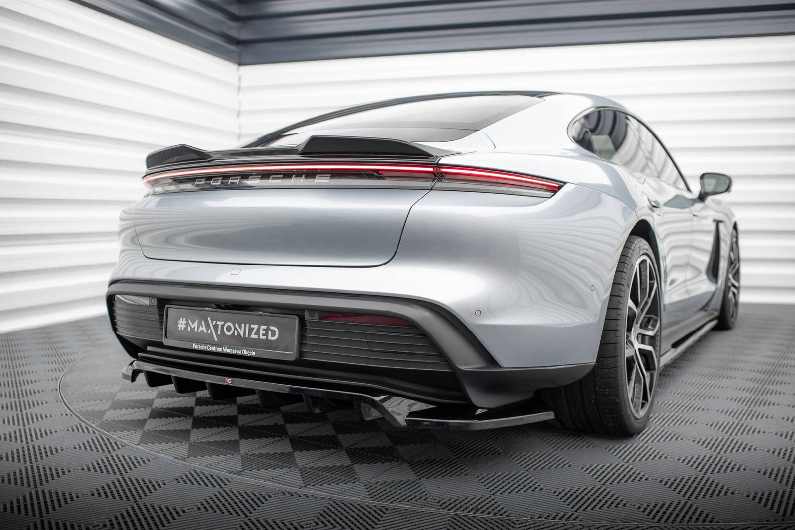 Spoiler Cap 3D Maxton Porsche Taycan Turbo S Mk1