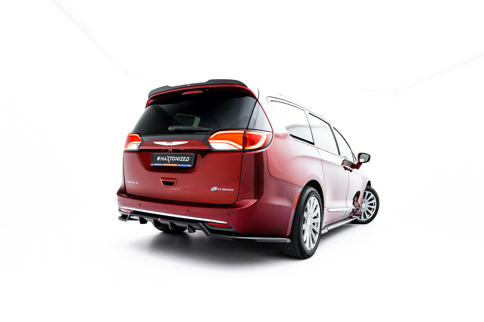 Spoiler Cap Maxton Design Chrysler Pacifica Mk2 (2016-2020)