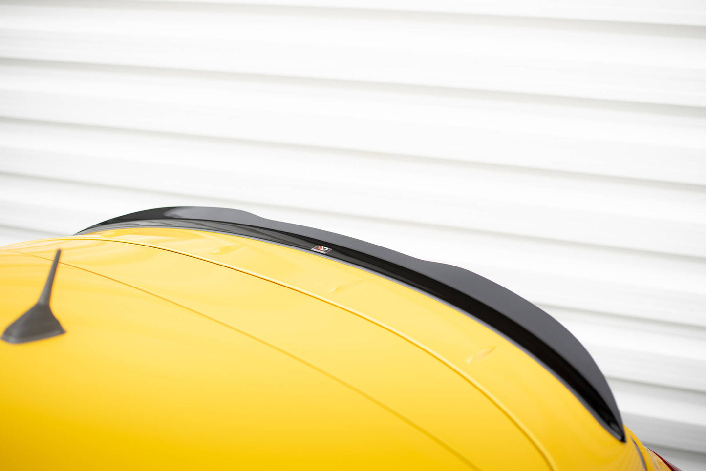 Spoiler Cap Renault Megane III RS Trophy/Cup Maxton