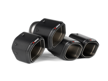 Akrapovič Końcówki wydechu carbon – BMW M5 Standard / Competition G90