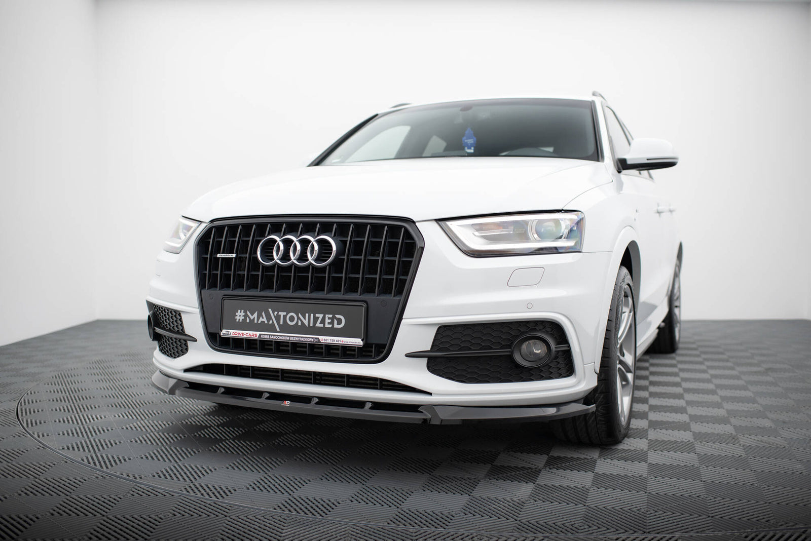 Zestaw Splitterów Maxton Design Audi Q3 S-Line 8U