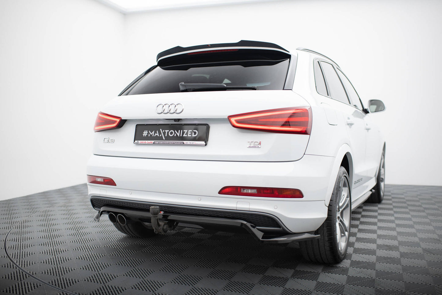 Zestaw Splitterów Maxton Design Audi Q3 S-Line 8U