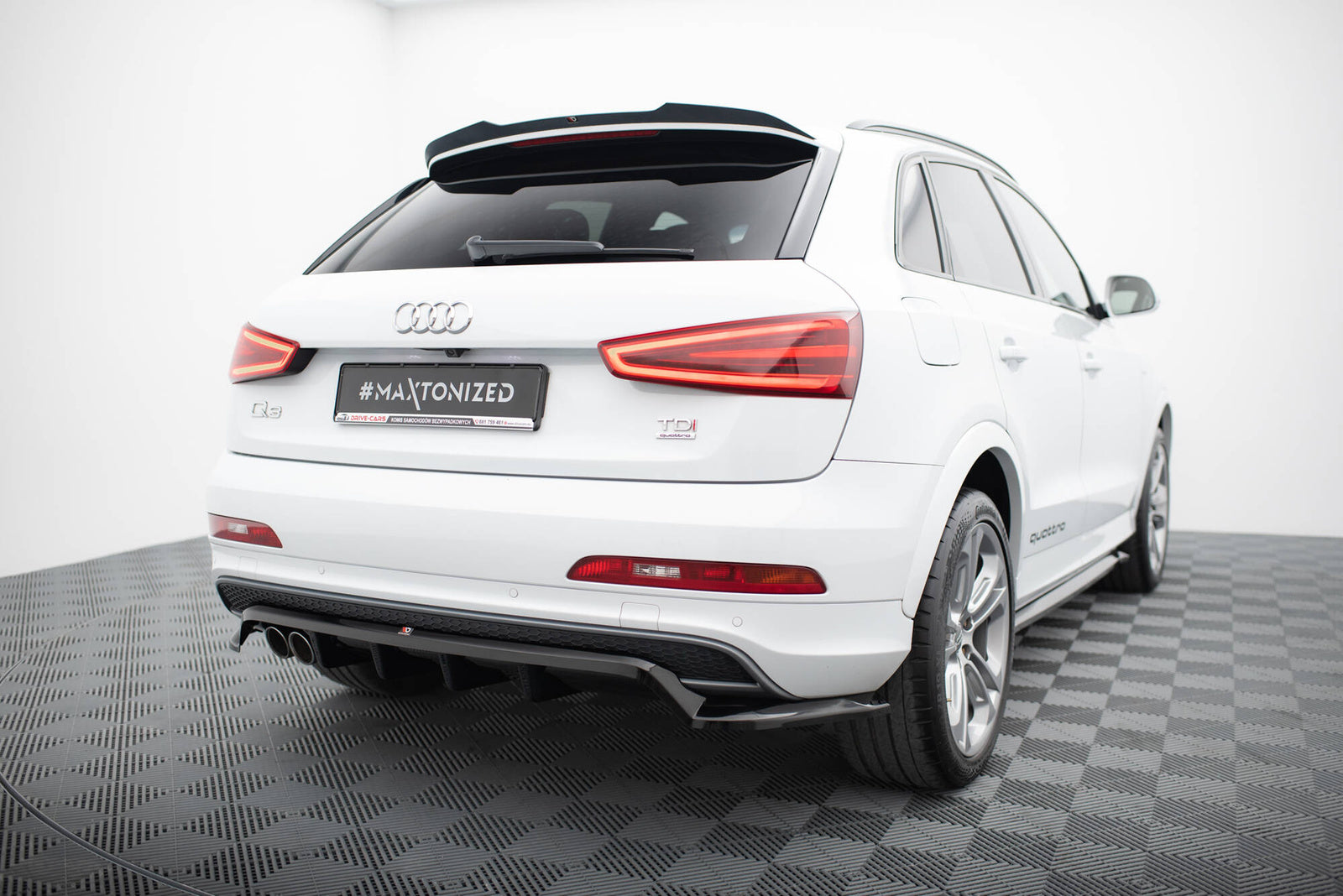 Zestaw Splitterów Maxton Design Audi Q3 S-Line 8U