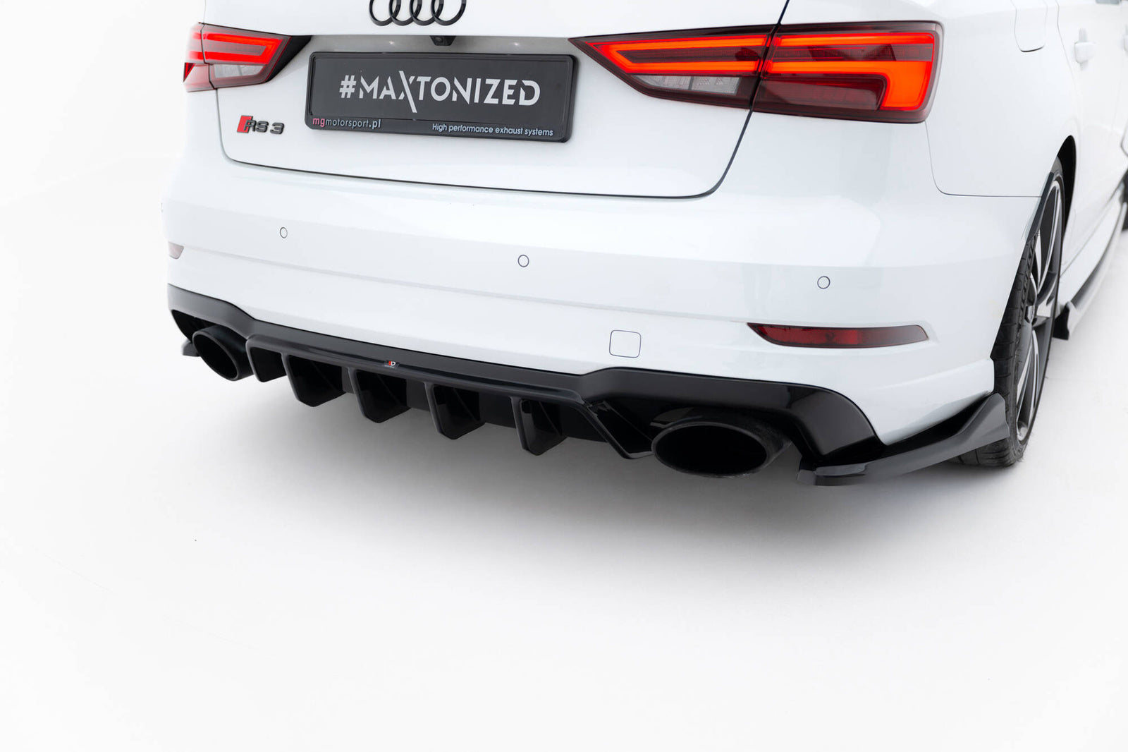 Zestaw Splitterów Maxton Design Audi RS3 8V Facelift