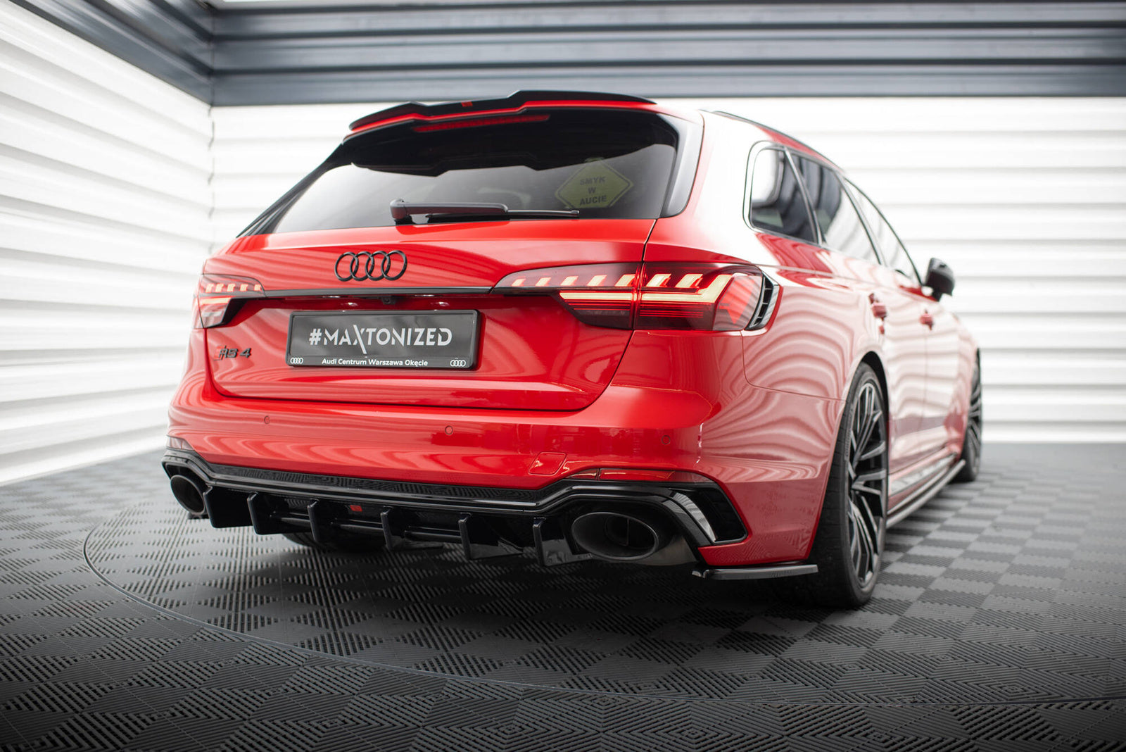 Zestaw Splitterów Maxton Design Audi RS4 B9 Facelift