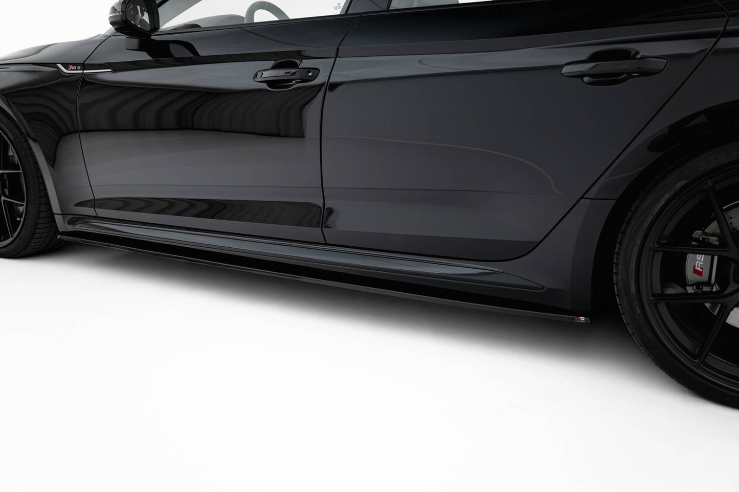 Zestaw Splitterów Maxton Design Audi RS5 Sportback F5