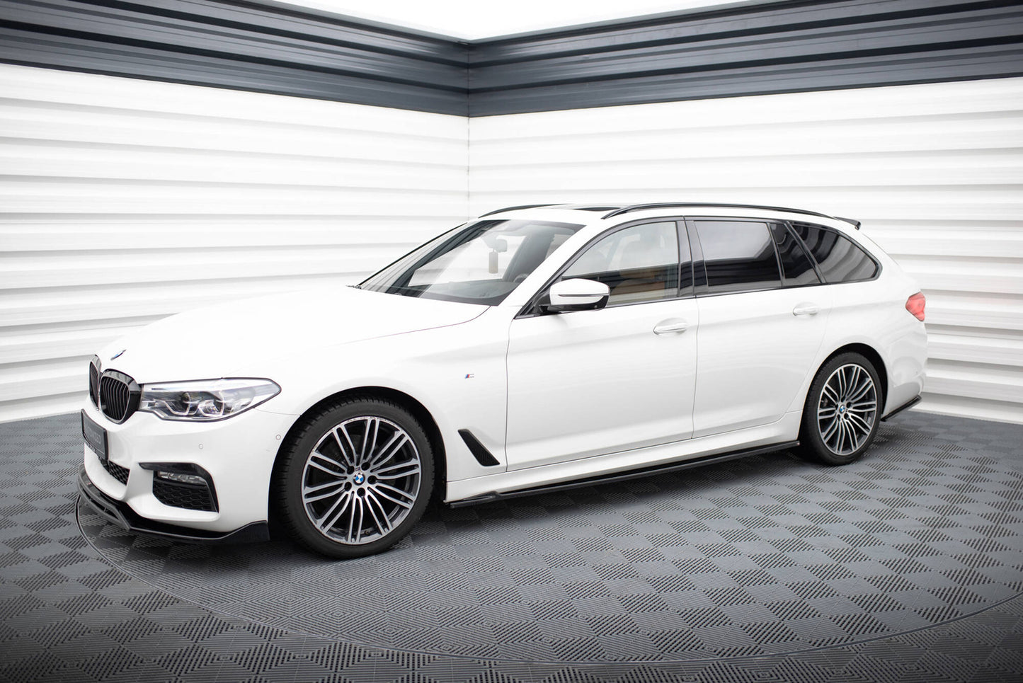 Zestaw Splitterów Maxton BMW 5 Touring G31 M-Pack