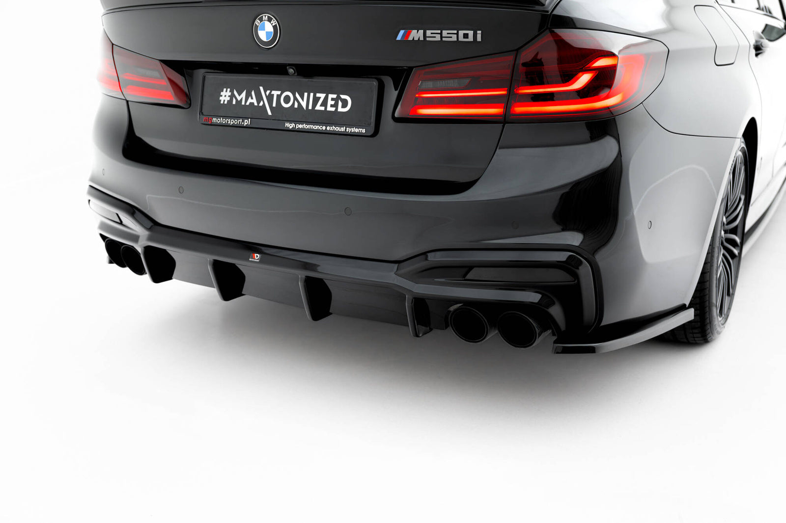 Zestaw Splitterów Maxton BMW M550i G30 Sedan