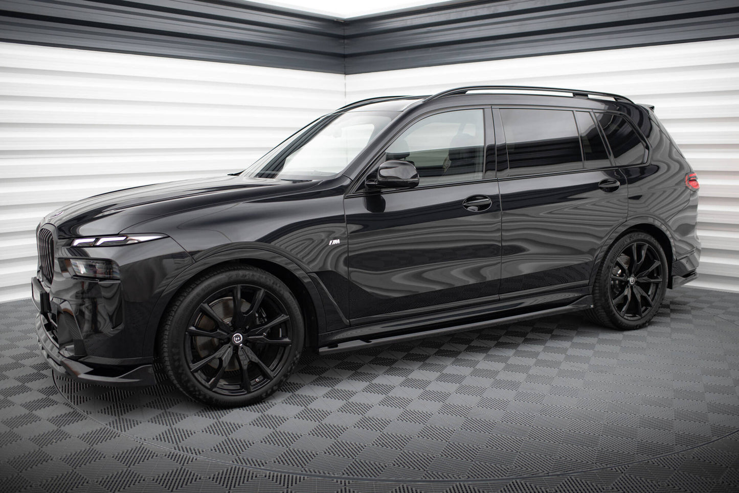 Zestaw Splitterów BMW X7 G07 Facelift M-Pack Maxton Design