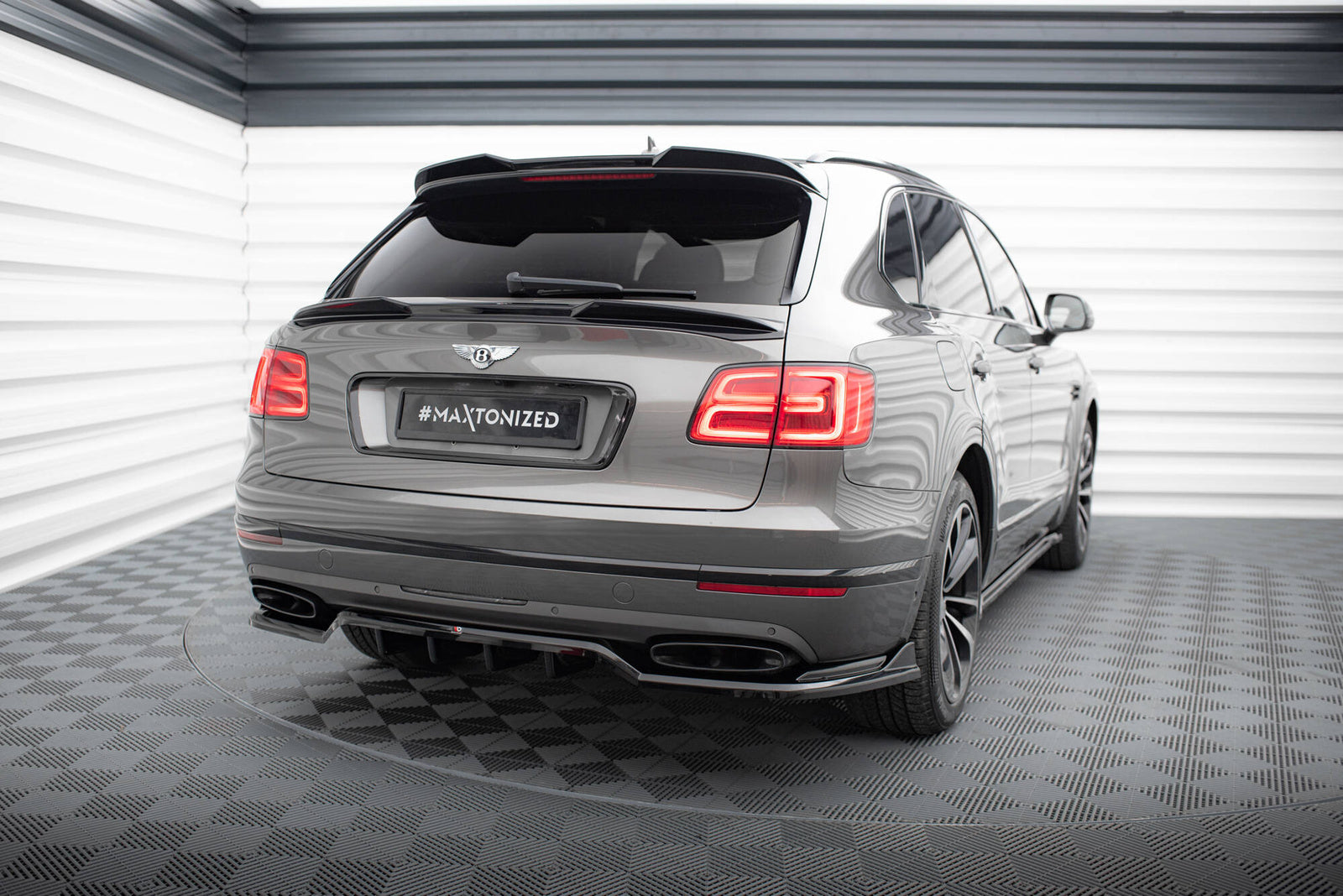 Zestaw Splitterów Maxton Design Bentley Bentayga Mk1