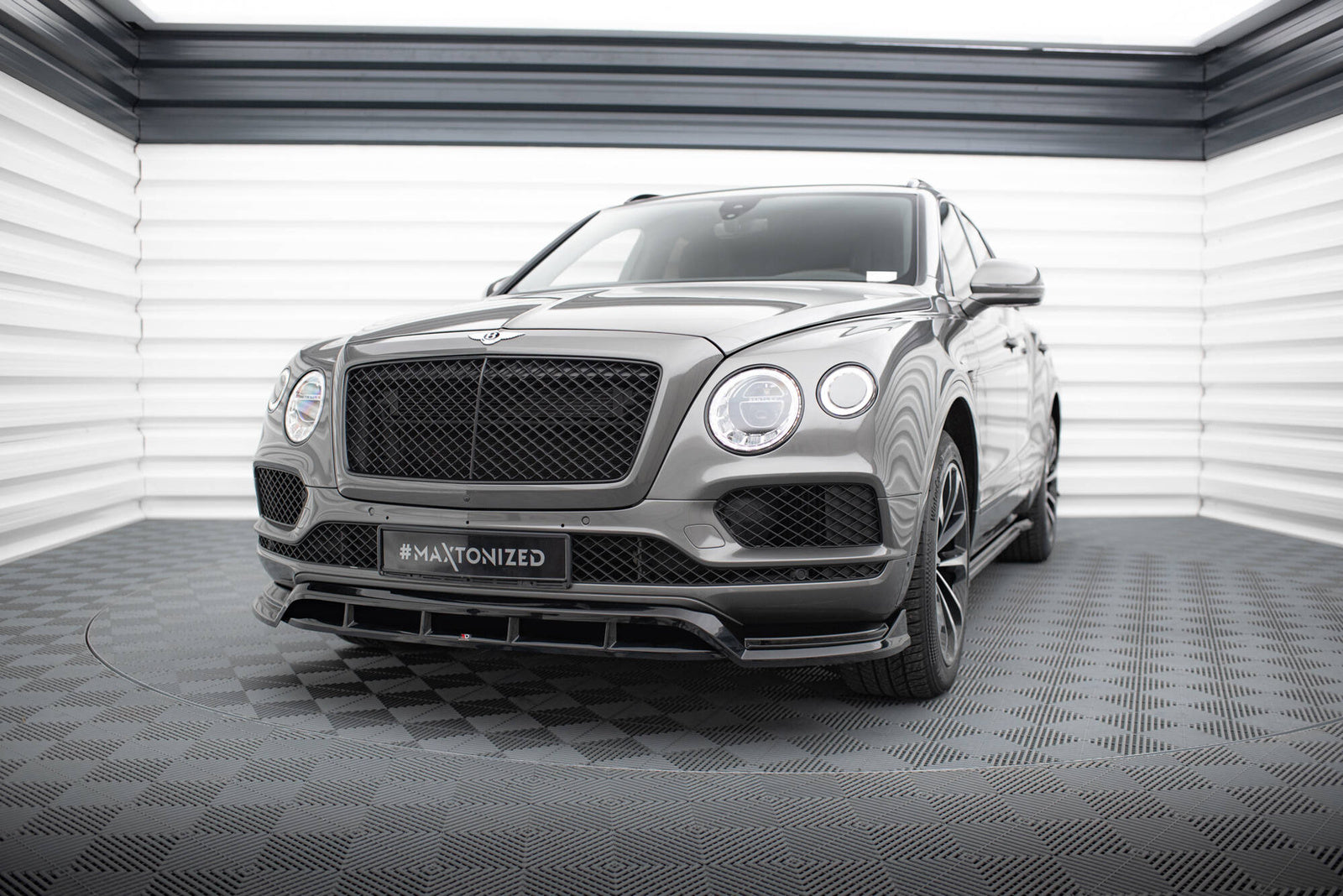 Zestaw Splitterów Maxton Design Bentley Bentayga Mk1