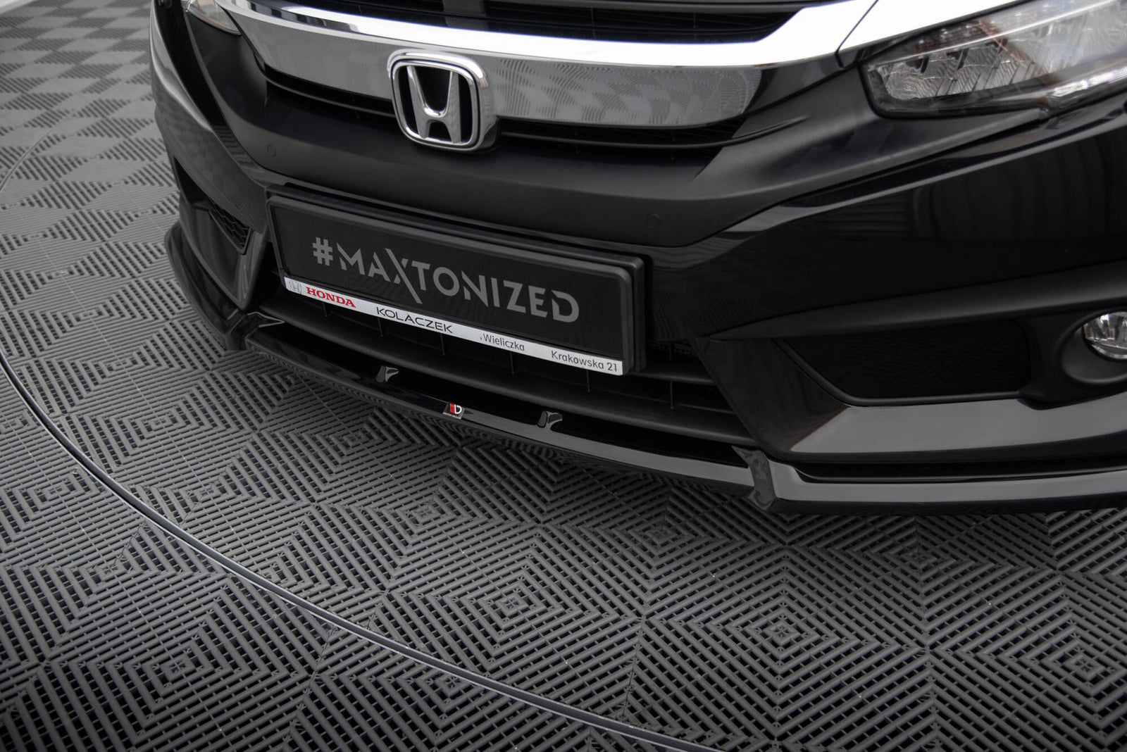 Zestaw Splitterów Maxton Design Honda Civic Sedan Mk10