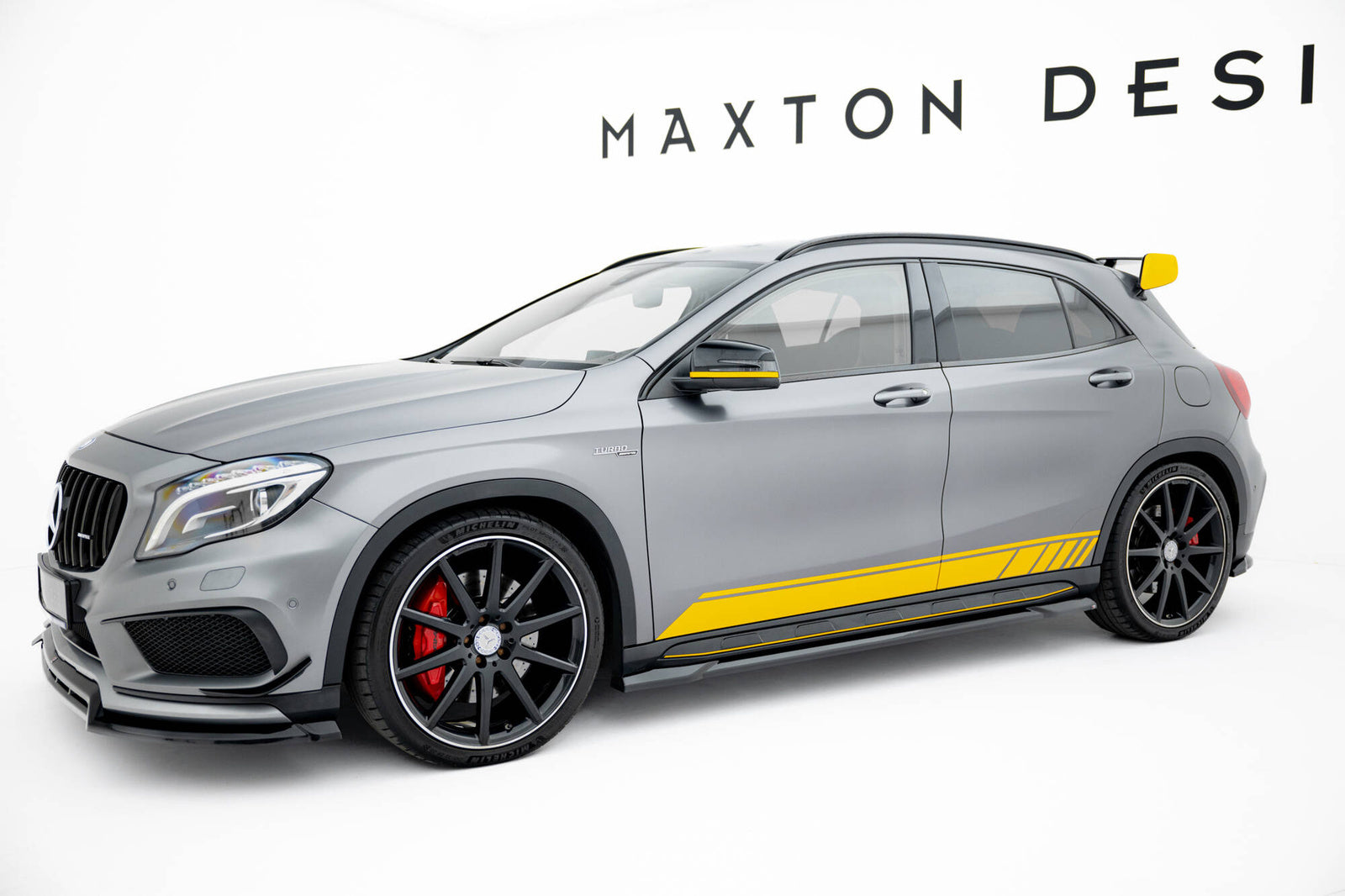 Zestaw Splitterów Maxton Mercedes GLA 45 AMG X156 Off-roader