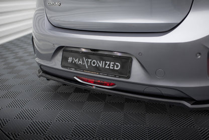 Zestaw Splitterów Maxton Opel Corsa F (Mk6)