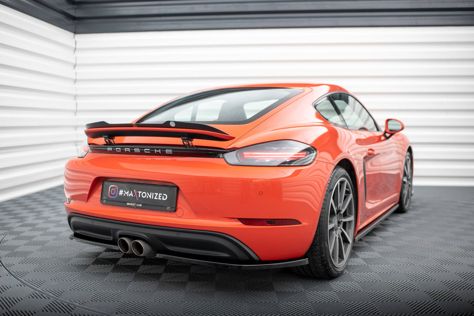 Zestaw Splitterów Maxton Design Porsche 718 Cayman 982c
