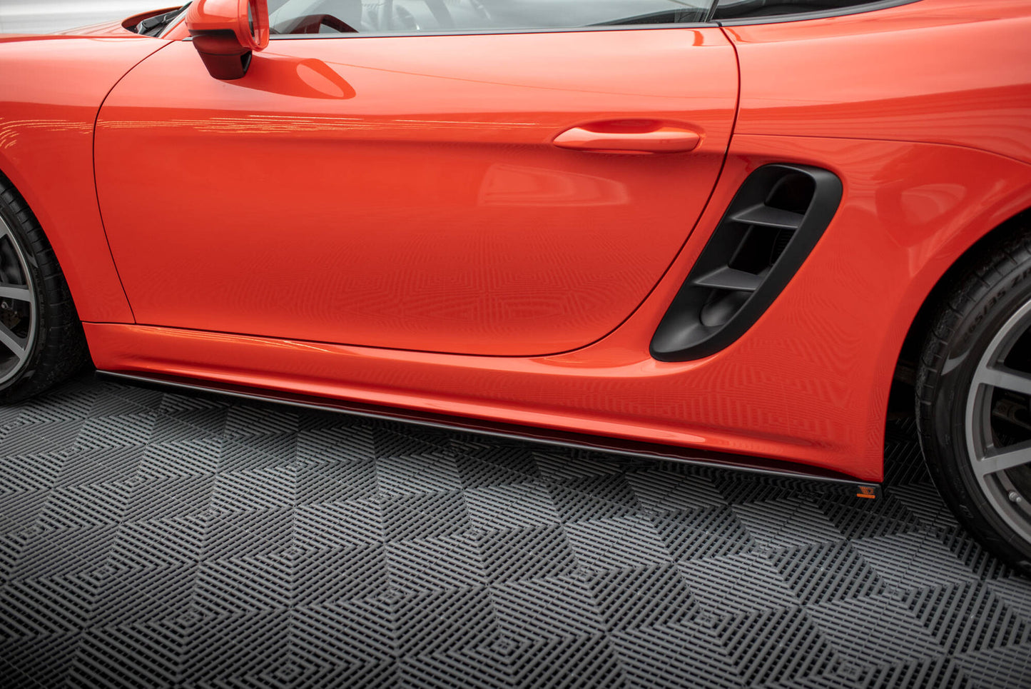 Zestaw Splitterów Maxton Design Porsche 718 Cayman 982c