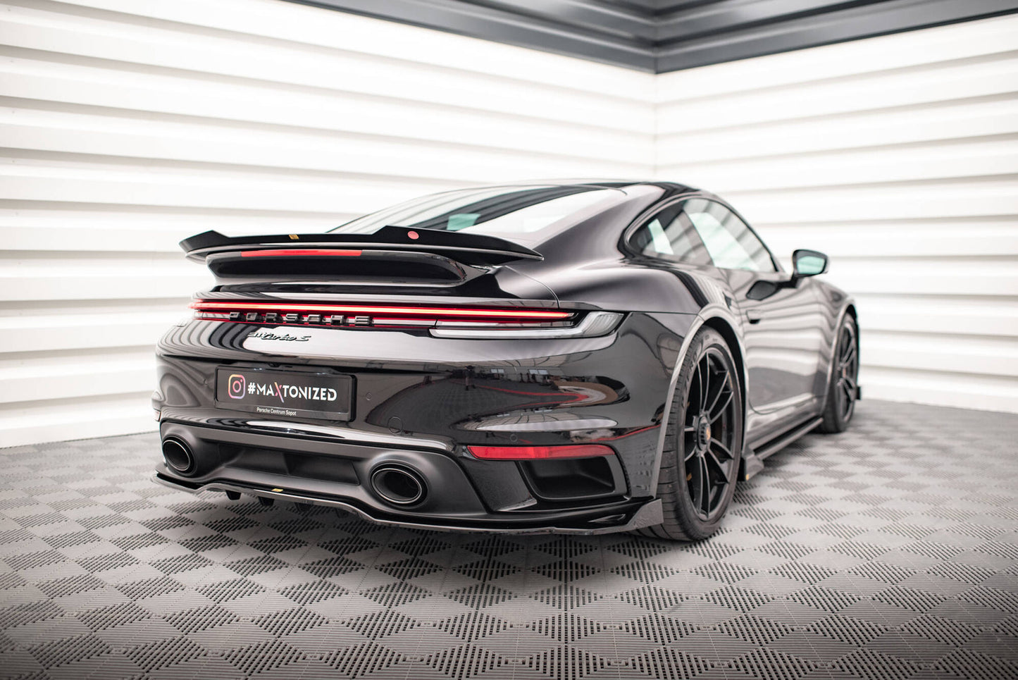 Zestaw Splitterów Maxton Design Porsche 911 Turbo S 992