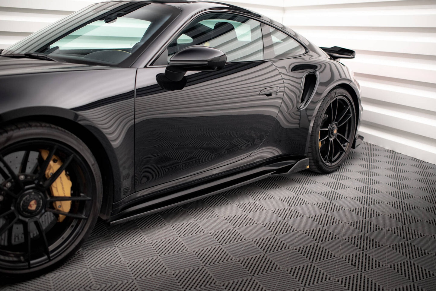 Zestaw Splitterów Maxton Design Porsche 911 Turbo S 992
